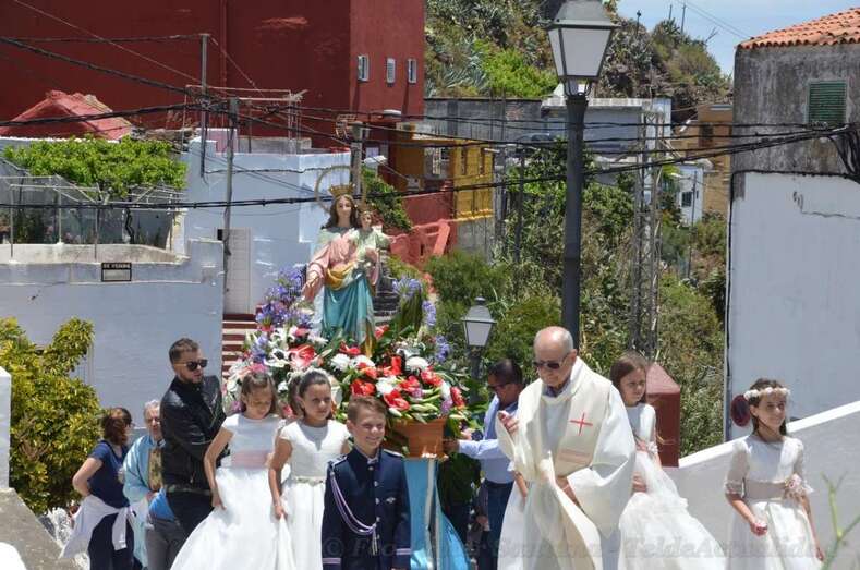 Momento de la procesión de este domingo en La Gavia (Foto Francisco Javier Santana)